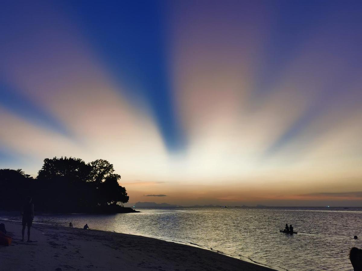 Coco Sunset Beach Ban Bang Po Exteriör bild